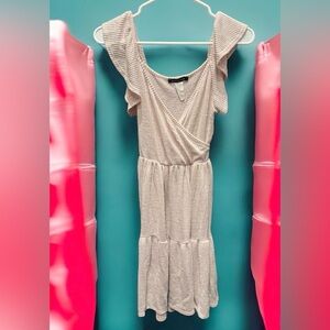 Caution To The Wind Cream Ruffle Mini Dress SMALL 13 in pit to pit 35in length
